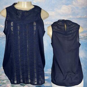 Gap M Navy Lace Front Keyhole Button Back Curved Hem Cotton Sleeveless Blouse
